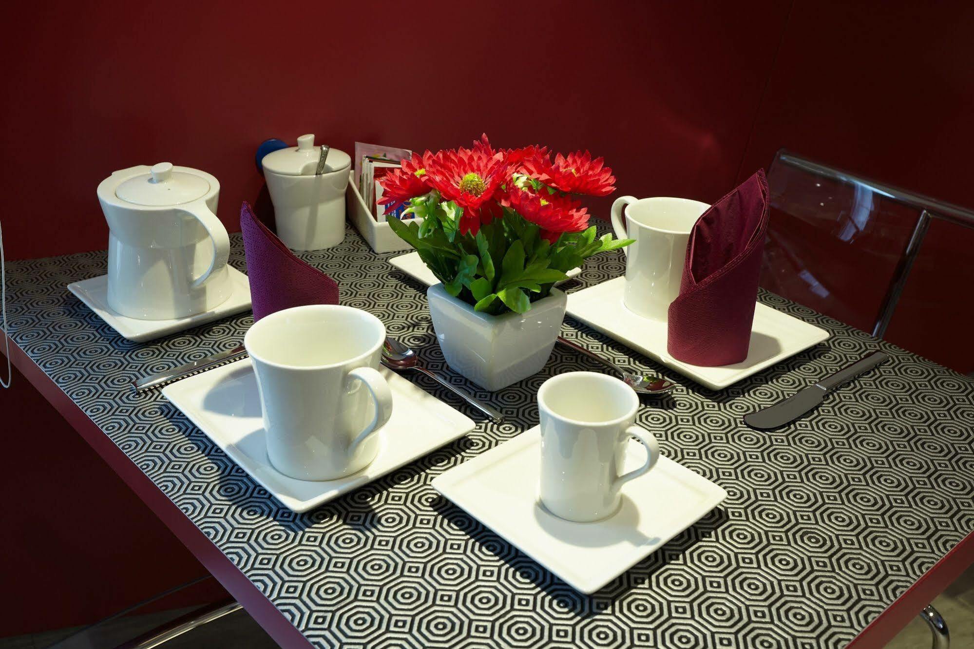 Hospitality Hotel Palermo Kültér fotó